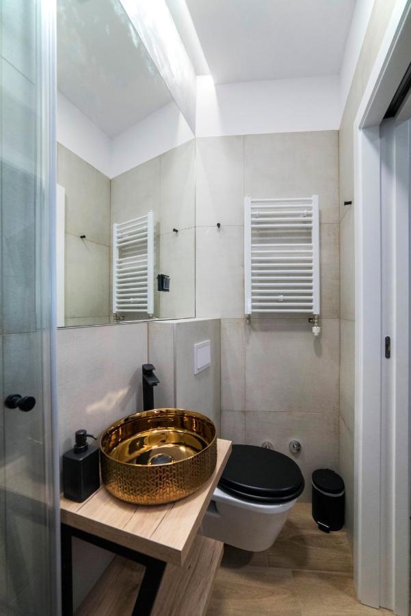 Liberty Rooms, 3rd Floor, No Elevator Appartement Zagreb